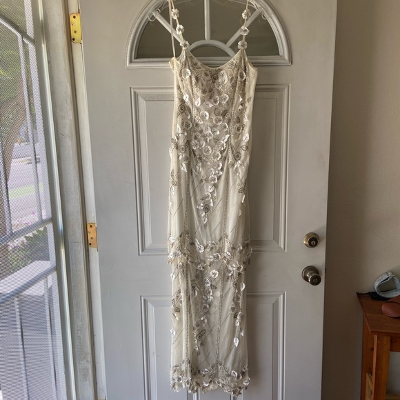 Vintage Cache dress with original tags Never worn Beaded with sheer bottom panel - Picture 9 of 9